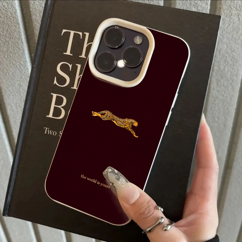 Minimalist Leopard Running Pat - Phone Cases Leopard Print 评论和价格